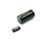 Czarny kondensator polipropylenowy Jantzen Audio Cross-Cap 0,82 uF vs 25 uf