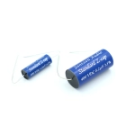 Porównanie rozmiaru Standard Z-Cap 1,2 vs 8,2 uf