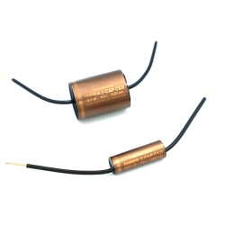 Porównanie wielkosci kondensatorów Amber z-cap 0,10 vs 0,01 uf
