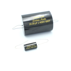 Czarny kondensator polipropylenowy Jantzen Audio Cross-Cap 0,30 uF vs 20 uf