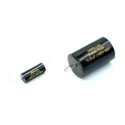 Czarny kondensator polipropylenowy Jantzen Audio Cross-Cap 0,68 uF vs 15 uf