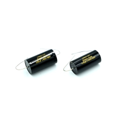 Czarny kondensator polipropylenowy Jantzen Audio Cross-Cap 4,7uF vs 5,6uf