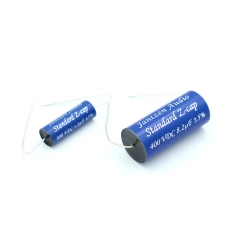 Porównanie rozmiaru Standard Z-Cap 1,2 vs 8,2 uf