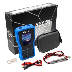 Zestaw Recoil MST-1: tester audio, przewody RCA, kable z krokodylkami oraz przewód ładowania USB-C.