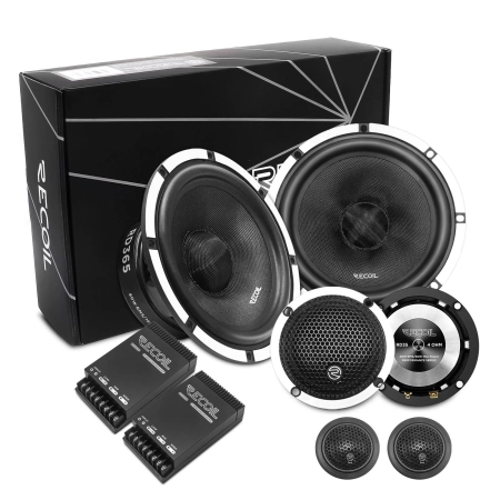 Widok na zestaw z pudełkiem głośników Recoil RD365 - woofer, średniotonowy, tweeter, zwrotnica.