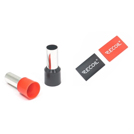 Zestaw para srebrzonych tulejek Recoil WF820 8AWG z osłonkami i logowanymi termokurczami.
